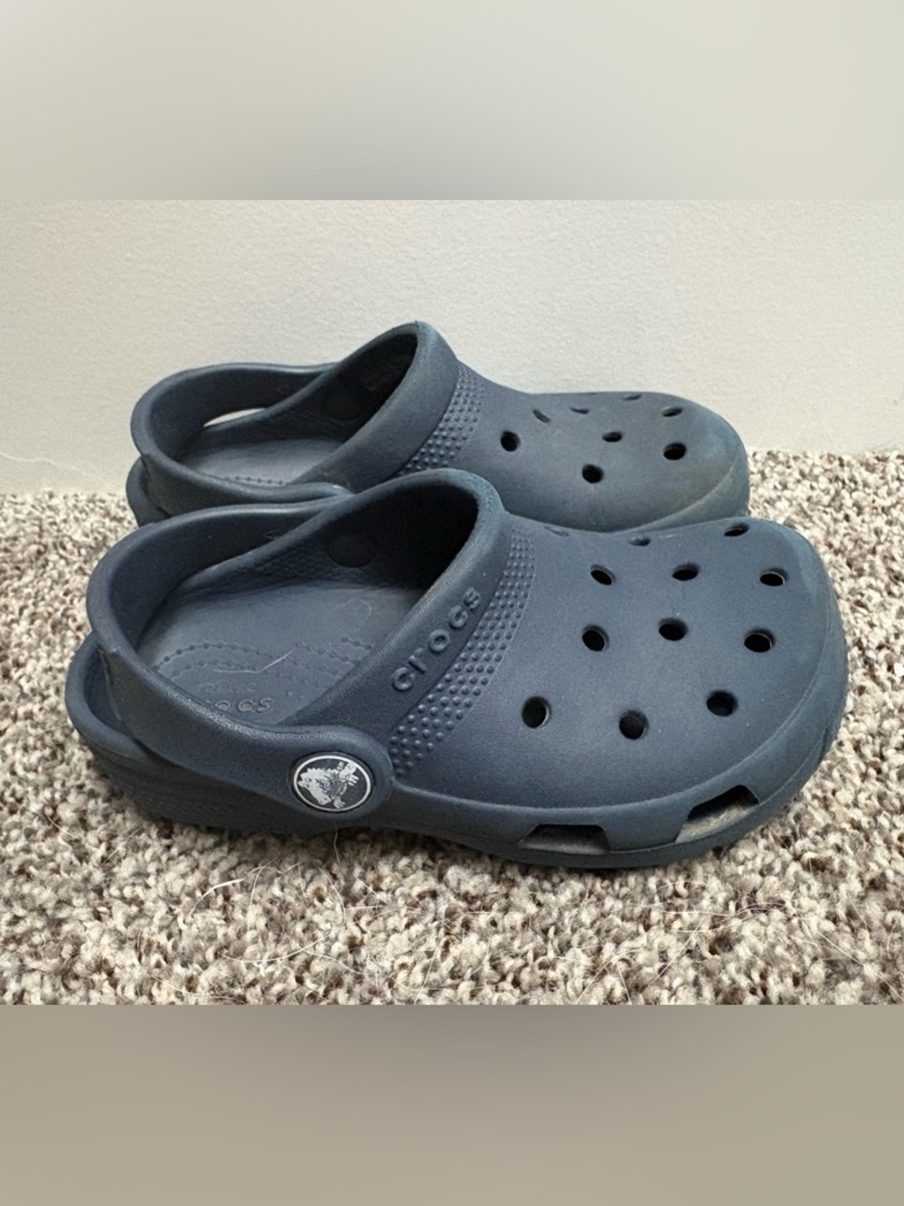 CROCS Waterproof Slip on Kids Clog in Navy Blue Toddler Size 10c
